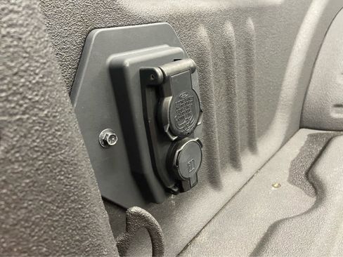 Used 2023 Ford F250 Lariat w/ Sport Appearance Package image 13