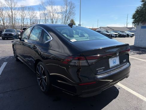 New 2026 Honda Accord Touring image 3