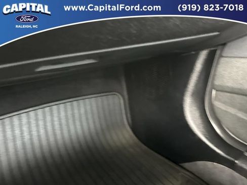 Used 2005 BMW Z4 2.5i RWD image 25