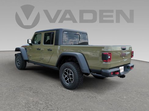 New 2025 Jeep Gladiator Rubicon w/ Convenience Group image 8