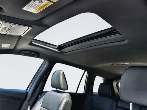 Used 2023 Honda Passport EX-L image 16