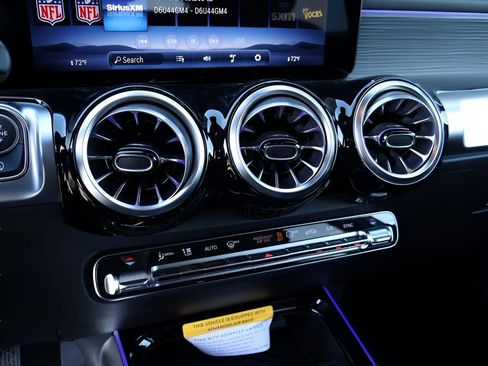 New 2026 Mercedes-Benz GLB 250 4MATIC image 46