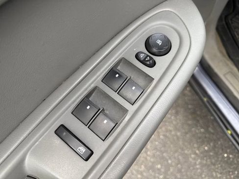 Used 2013 Chevrolet Traverse LS AWD/4WD image 25
