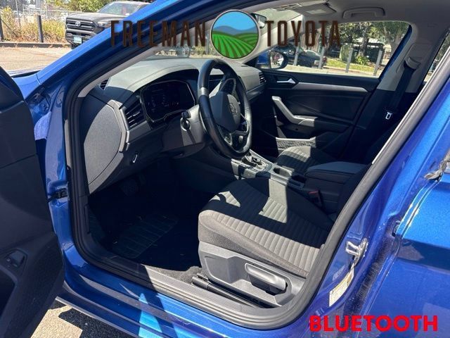 Used 2024 Volkswagen Jetta S FWD image 6
