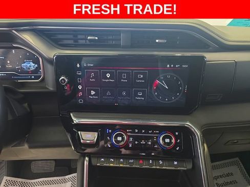 Used 2023 GMC Sierra 1500 Denali w/ Denali Reserve Package AWD/4WD image 17
