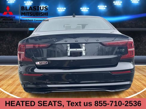 Used 2024 Volvo S60 B5 Plus image 5