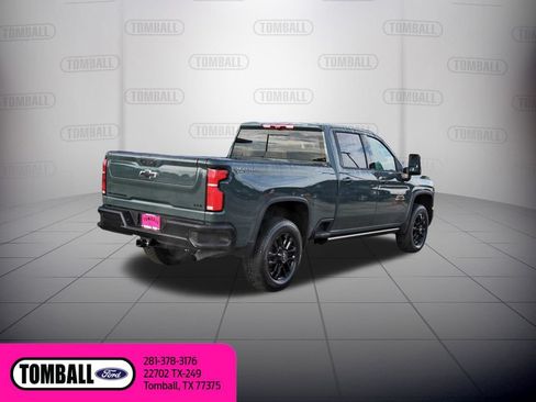 Used 2025 Chevrolet Silverado 2500 LTZ w/ Trail Boss Package AWD/4WD image 7