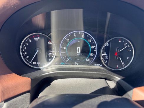 Used 2018 Buick Enclave Avenir w/ Avenir Technology Package image 24