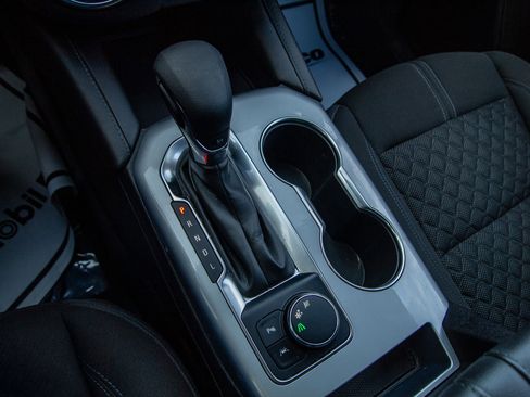 Used 2022 Chevrolet Blazer LT image 19