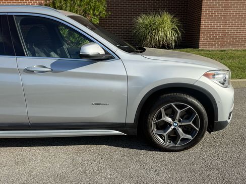 Used 2017 BMW X1 xDrive28i image 19