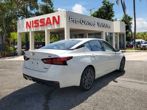 Certified 2024 Nissan Altima 2.0 SR image 4