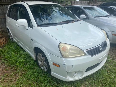 Used 2006 Suzuki Aerio SX image 2