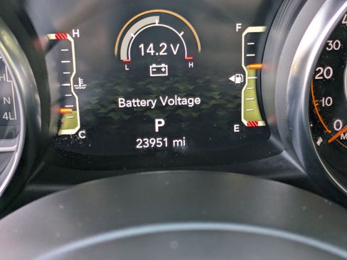 Used 2023 Jeep Wrangler Rubicon w/ Xtreme 35 Tire Package image 27