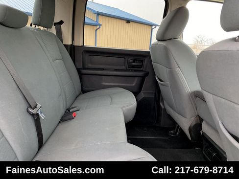 Used 2014 RAM 2500 Tradesman w/ Chrome Appearance Group image 8