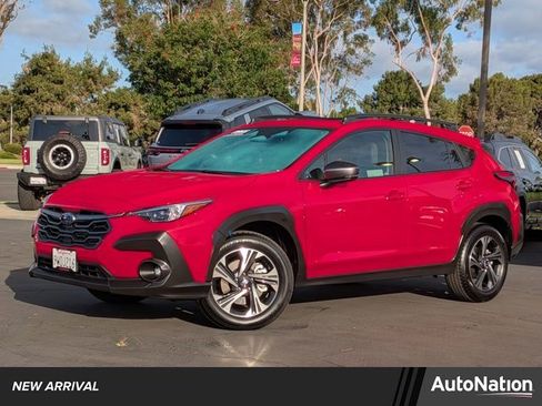 Certified 2025 Subaru Crosstrek 2.0i Premium image 1