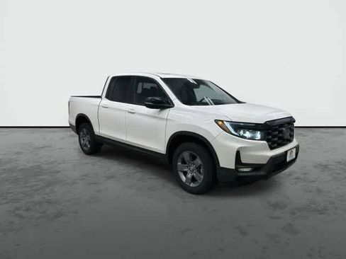 New 2025 Honda Ridgeline TrailSport image 5