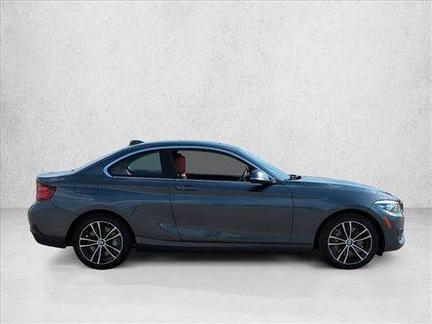 Used 2021 BMW 230i Coupe w/ Convenience Package RWD image 4