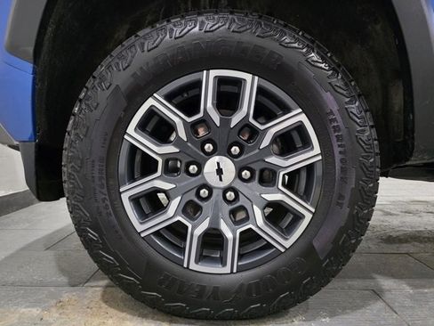 Used 2023 Chevrolet Colorado Z71 w/ Z71 Convenience Package 2 image 22