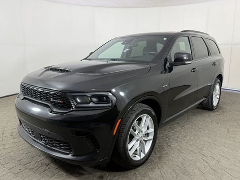 Used 2025 Dodge Durango R/T AWD/4WD image 3