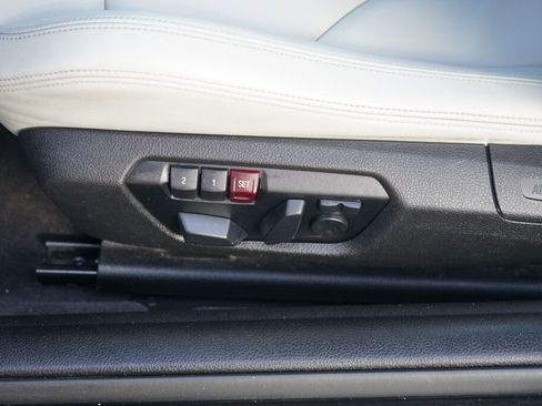 Used 2015 BMW M4 Coupe image 11