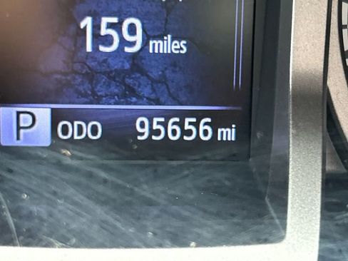 Used 2017 Toyota Tacoma Limited w/ Tow Package image 25