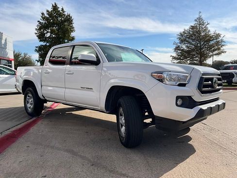 Used 2023 Toyota Tacoma SR5 image 5