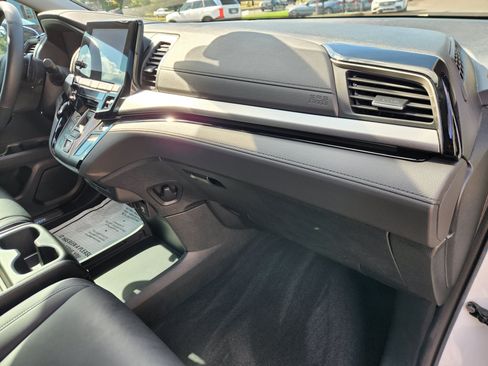Used 2024 Honda Odyssey Touring image 35