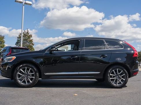 Used 2017 Volvo XC60 T6 Dynamic w/ Climate Package AWD/4WD image 4