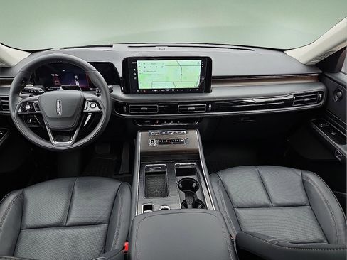 New 2026 Lincoln Aviator Reserve image 12