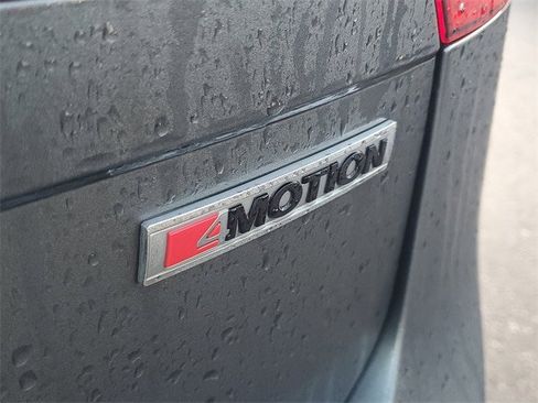 Used 2019 Volkswagen Tiguan SE w/ Panoramic Sunroof Package image 7