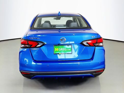 Used 2021 Nissan Versa SV image 8