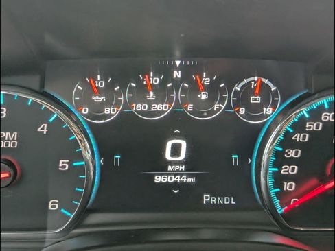 Used 2019 Chevrolet Tahoe Premier AWD/4WD image 9