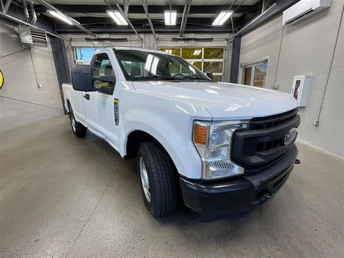 Used 2021 Ford F250 XL w/ Power Equipment Group RWD image 7