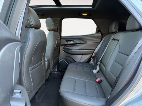 Used 2026 Chevrolet TrailBlazer RS w/ Convenience Package FWD image 13