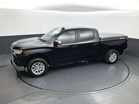 Used 2024 Chevrolet Silverado 1500 LT image 20