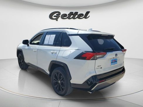 Used 2023 Toyota RAV4 SE w/ Convenience Package AWD/4WD image 7