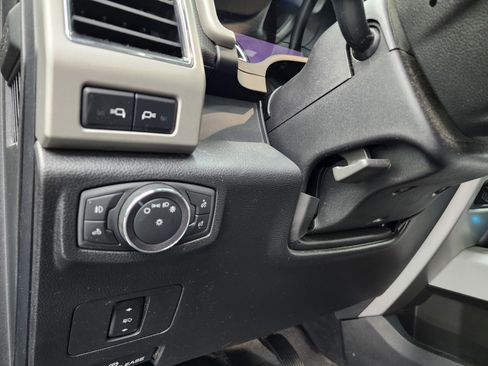 Used 2021 Ford F250 Lariat image 45