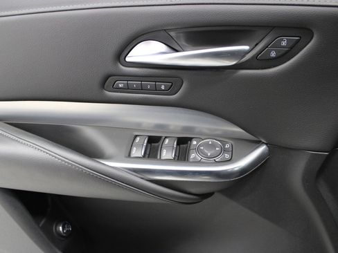 Certified 2022 Cadillac XT4 Premium Luxury w/ Enhanced Visibility Package image 13