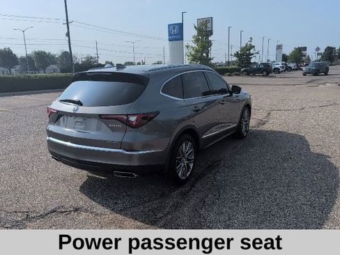 Used 2024 Acura MDX SH-AWD w/ Advance Package image 18