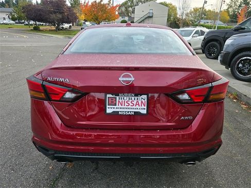 New 2025 Nissan Altima 2.5 SR image 7