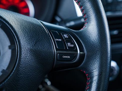 Used 2011 Subaru Impreza WRX STI Limited image 77