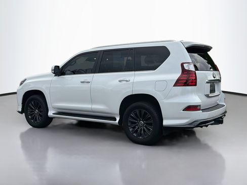 Used 2022 Lexus GX 460 Premium w/ Accessory Package AWD/4WD image 4