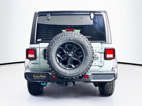 Used 2023 Jeep Wrangler Unlimited w/ Dual Top Group AWD/4WD image 7