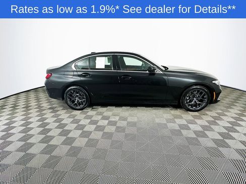 Used 2025 BMW 330i xDrive Sedan w/ Premium Package image 9