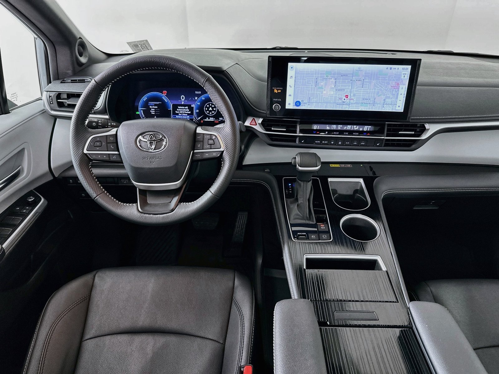 Used 2026 Toyota Sienna XSE AWD/4WD image 24