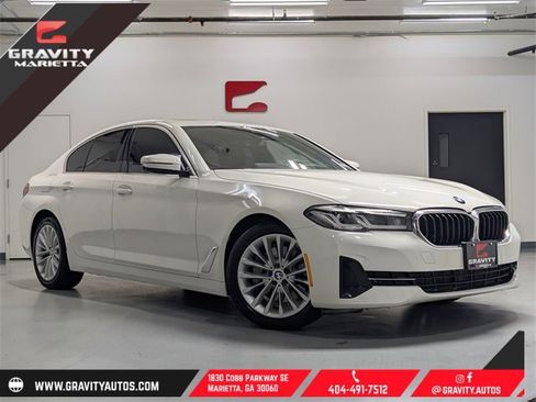 Used 2022 BMW 530i w/ Premium Package image 1
