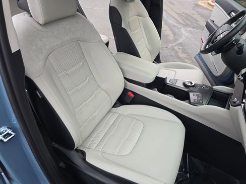 Used 2026 Kia Sportage SX Prestige image 10