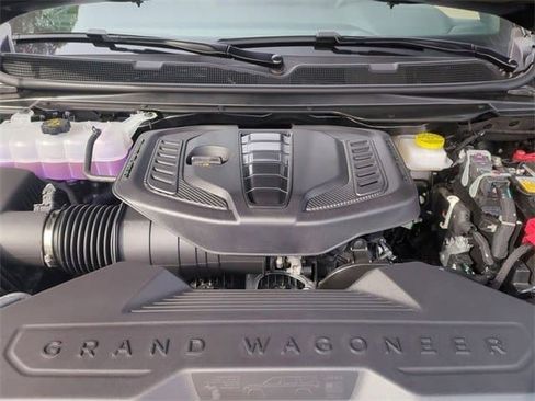 New 2026 Jeep Grand Wagoneer 4WD image 25