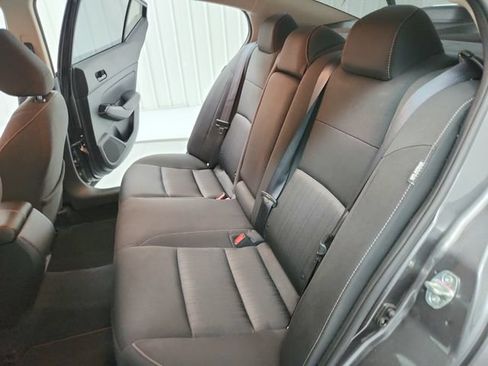 Used 2023 Nissan Altima 2.5 SV w/ SV Premium Package FWD image 33