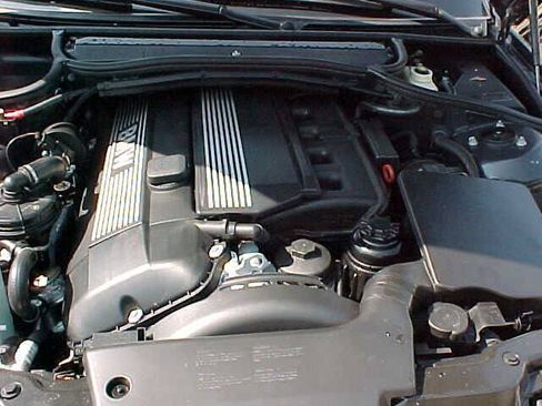 Used 2004 BMW 330Ci Convertible RWD image 15